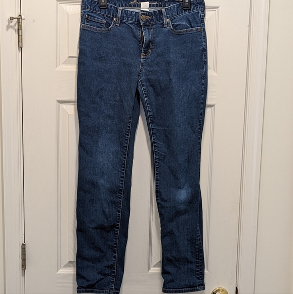 Eddie Bauer Dark Wash Jeans EUC - Picture 1 of 5